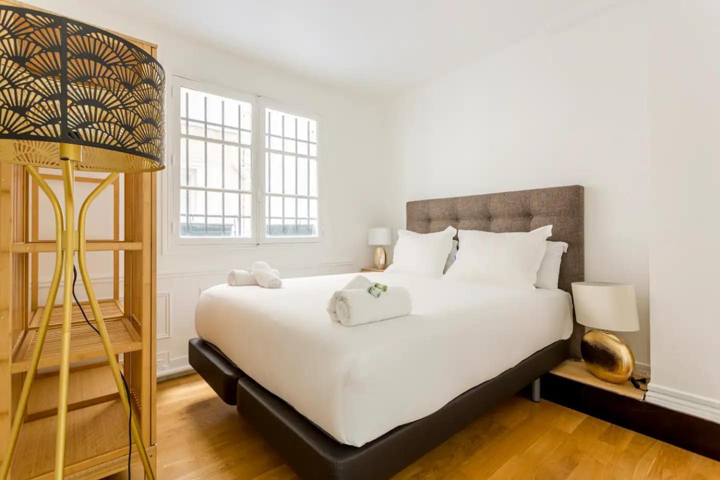 8P - 3Br Le Marais Spacious - Central - Historic Apt 巴黎 外观 照片