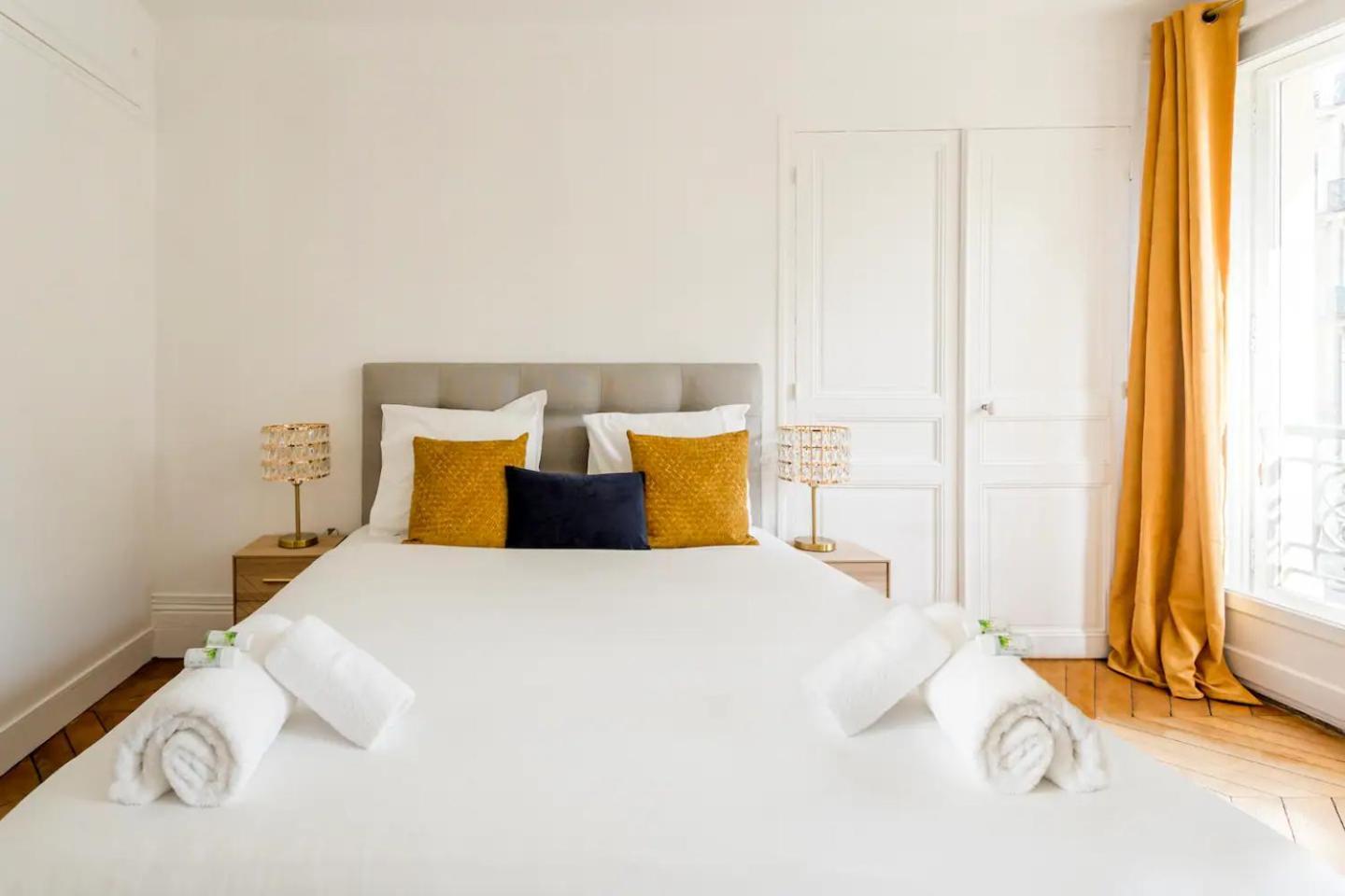 8P - 3Br Le Marais Spacious - Central - Historic Apt 巴黎 外观 照片