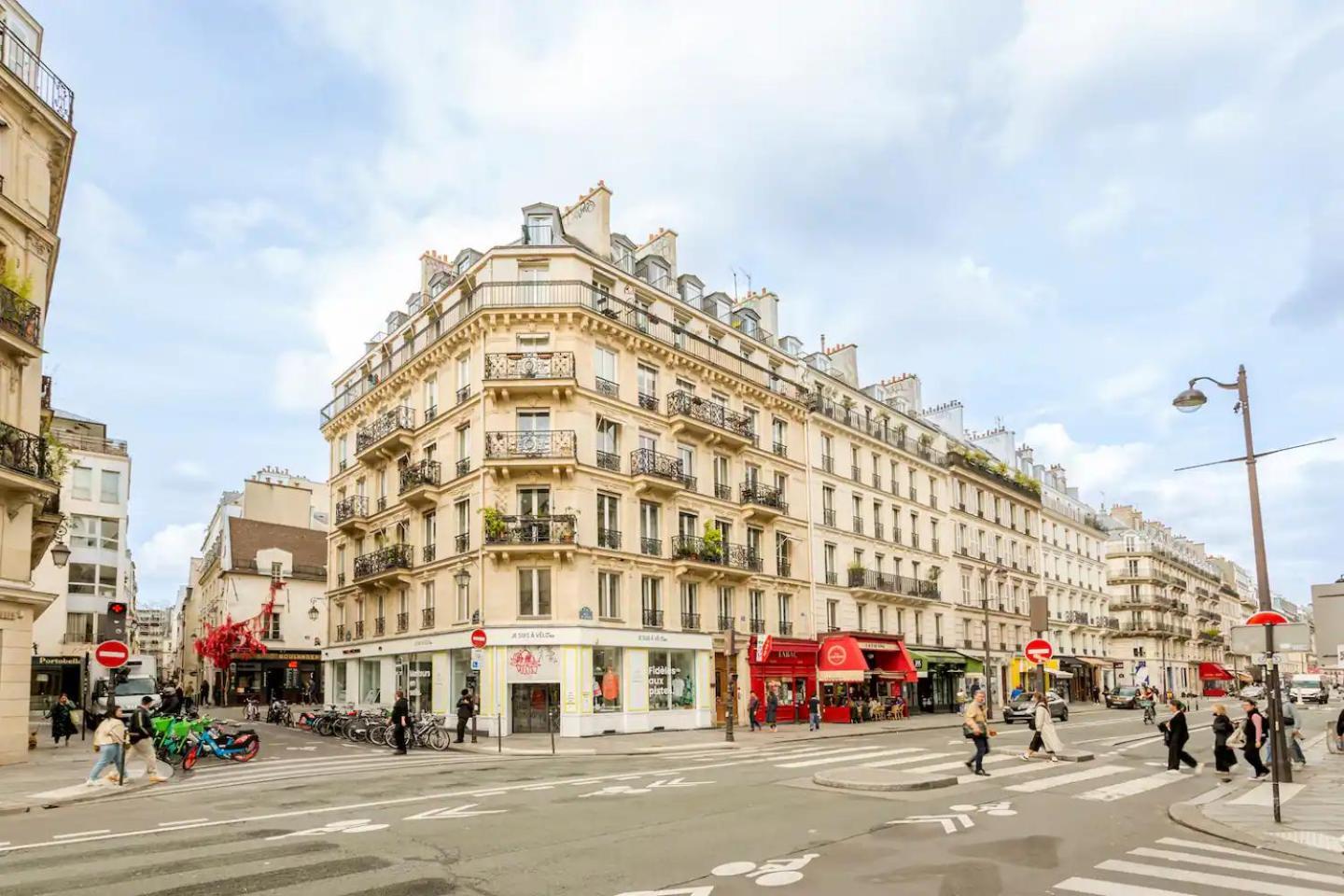 8P - 3Br Le Marais Spacious - Central - Historic Apt 巴黎 外观 照片