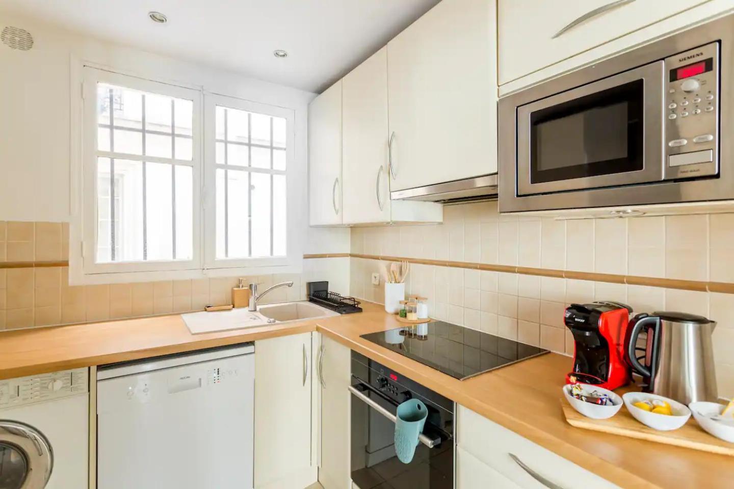 8P - 3Br Le Marais Spacious - Central - Historic Apt 巴黎 外观 照片